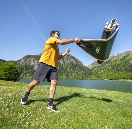 SUP-доска "Hyper 12'6" Navy" 381х81х15см, насос, лиш, киль, ремнабор, сумка, до 170кг