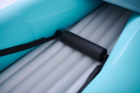 Надувная байдарка Kayak Glider-475 475x83х42см,3 весла, 3 сиденья, киль, до 230кг